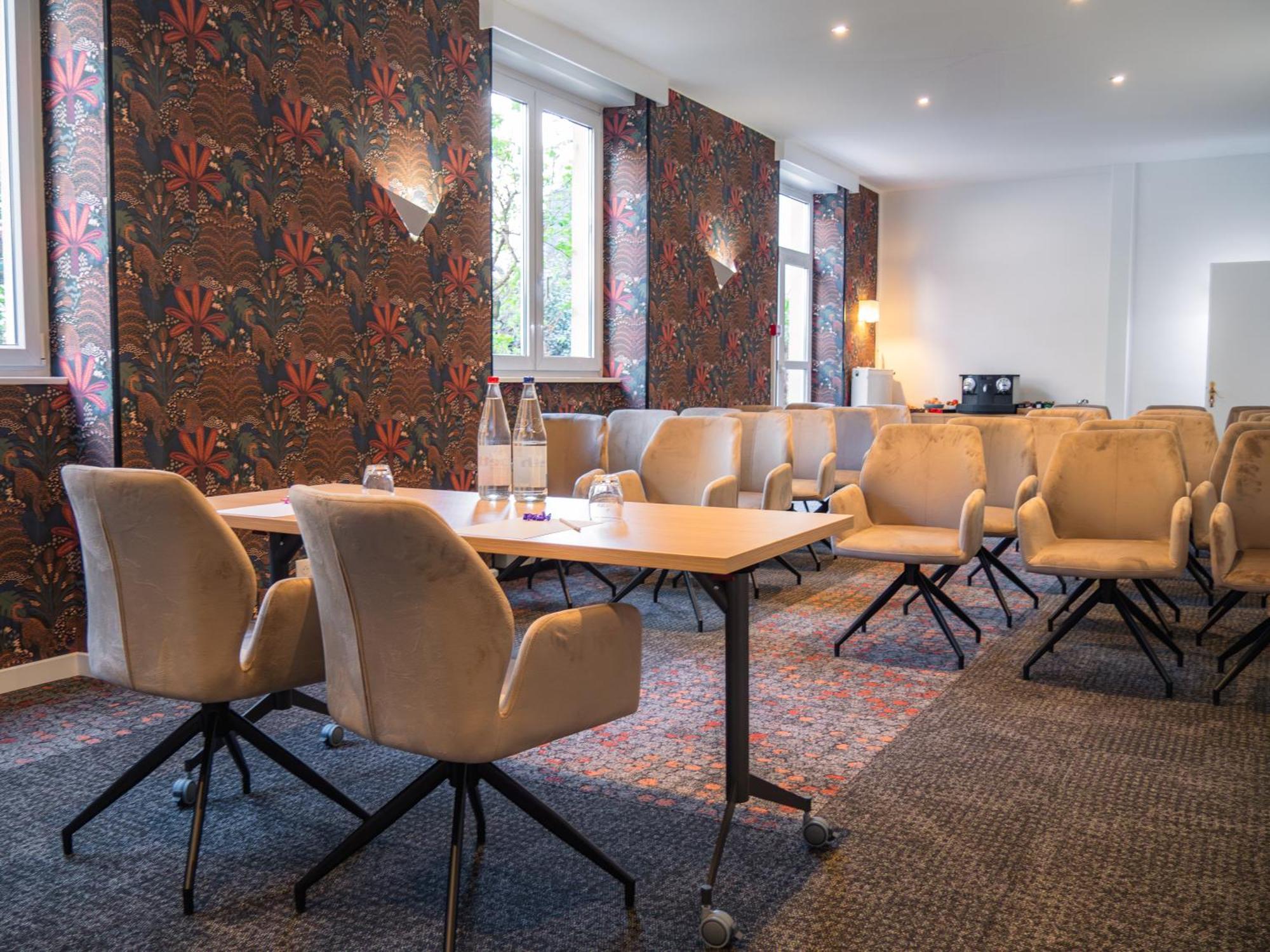 Hotel De La Bourse, Mulhouse Gare, Sure Hotel Collection By Best Western Экстерьер фото